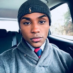 Meet your Posher, Tavares